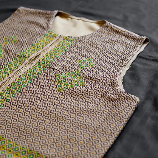 جلیقه سوزن دوزی طرح فاخر - رنگ قهوه ای-سبز