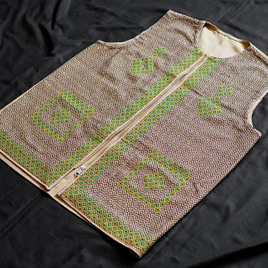 جلیقه سوزن دوزی طرح فاخر - رنگ قهوه ای-سبز